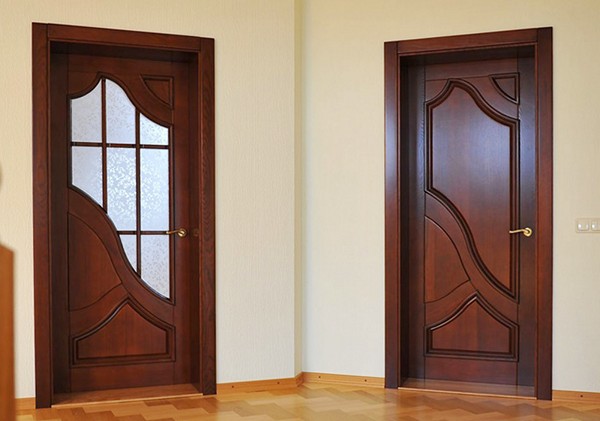 Dveře pro domácí foto