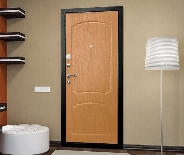 Обшивка металлических и деревянных дверей МДФ